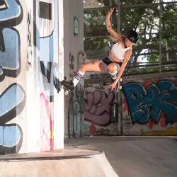 Triple Eight SOCK SHINGUARDS BARBIE PATIN