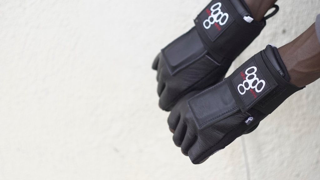 Triple 8 | Hired Hands Gloves - Black