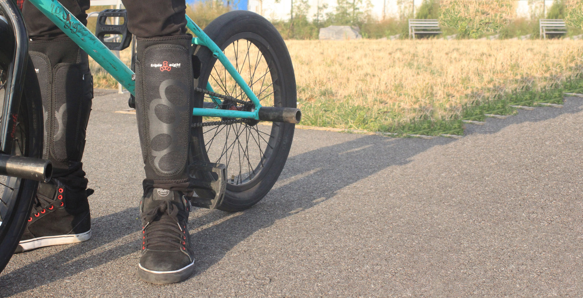 Triple 8 | ExoSkin Shin & Whip Guard Pads - Black